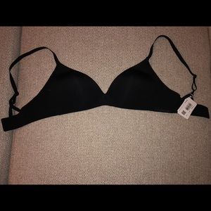 Lululemon Take Shape Bra 34C NWT